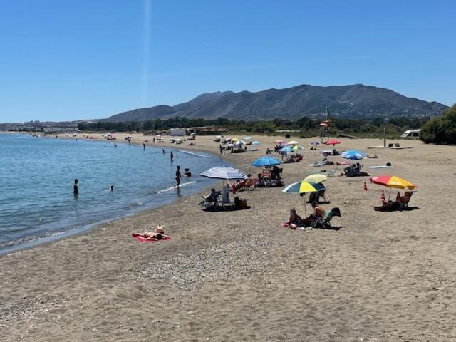 Malaga Chalet En Guadalmar Villa ภายนอก รูปภาพ