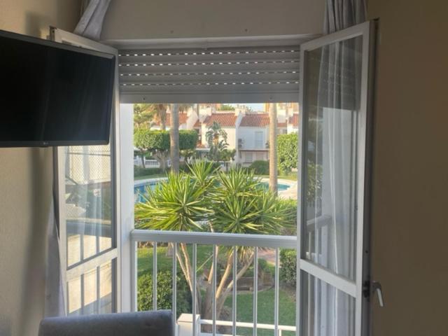 Malaga Chalet En Guadalmar Villa ภายนอก รูปภาพ